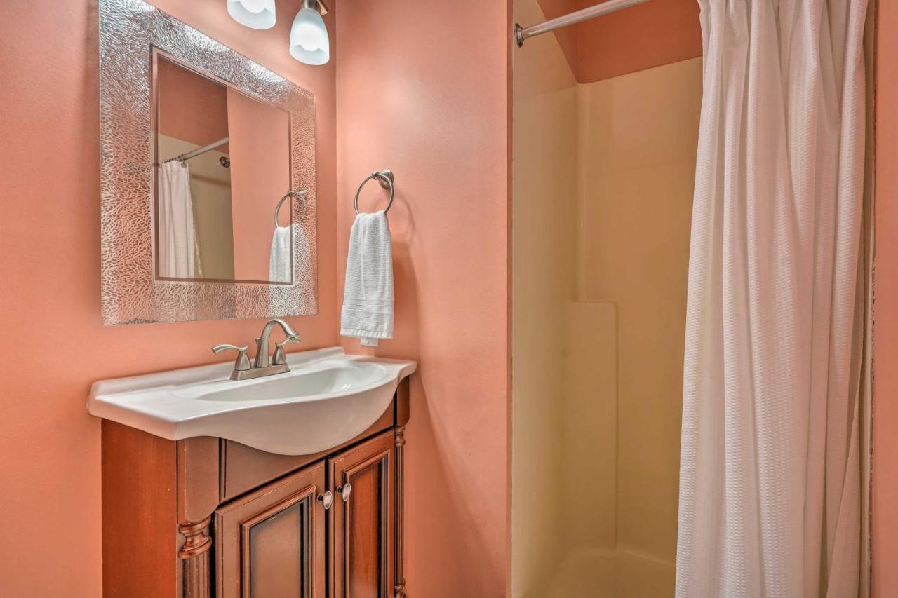 Nautical Edgewater - Walk To Beaches! *